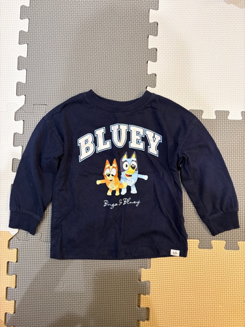 GAP Navy Bluey & Bingo Graphic Long-Sleeve Tee - Navy